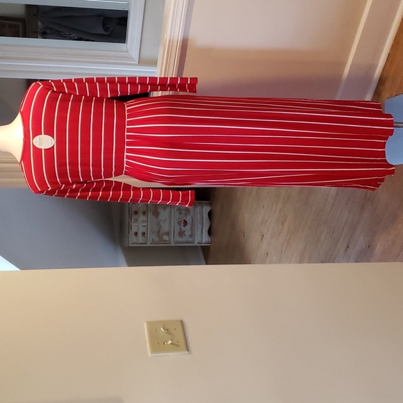 Boutique Dress - Hount - Picture 8 of 9